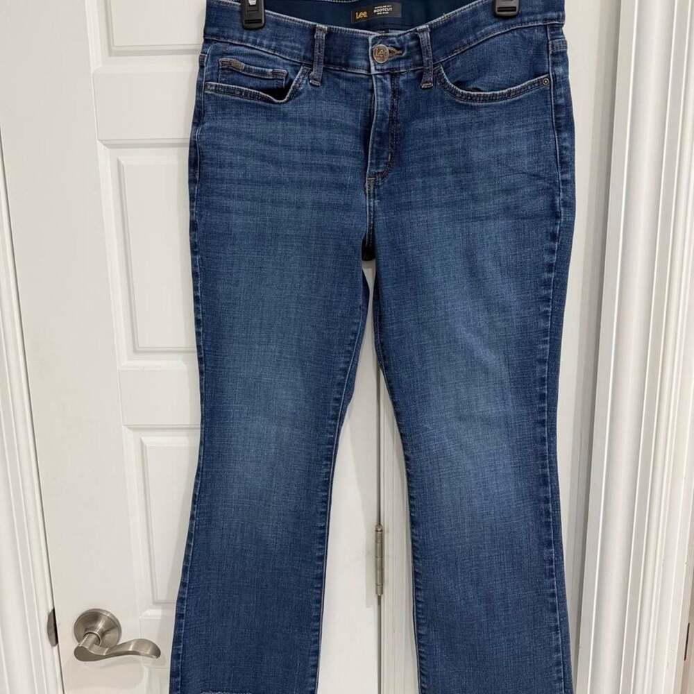 Lee Flex Motion Bootcut Jeans Size 10 Short Mid Rise Denim